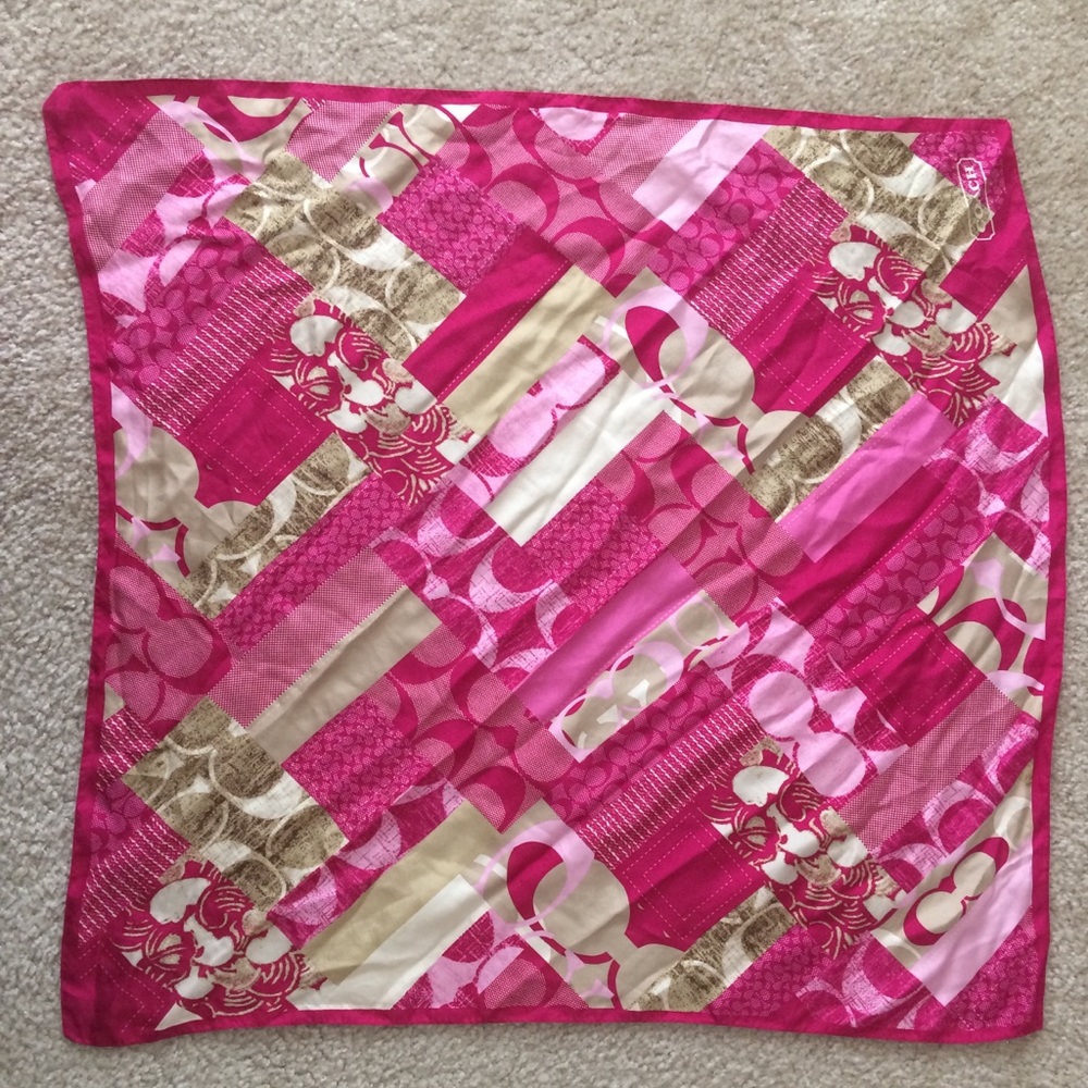 ‼️24 HOUR SALE‼️Coach Scarf